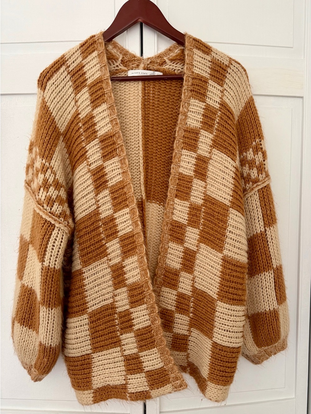 Altard State Cozy Checked Open-Front Cardigan Sweater - Tan & Cream